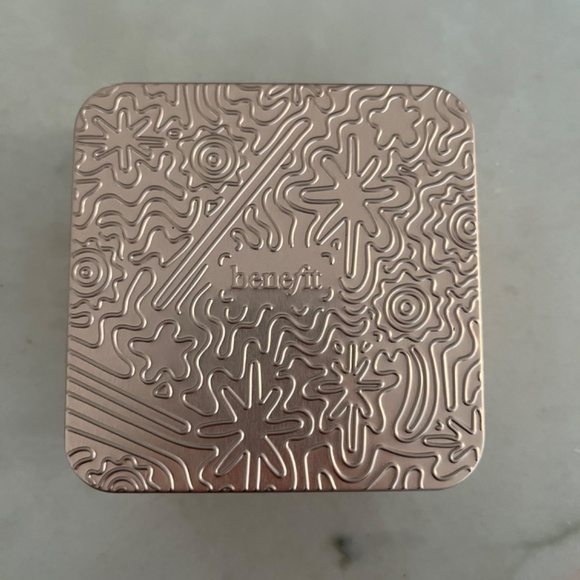 Benifit Blush and Higlighter duo - Picture 6 of 6